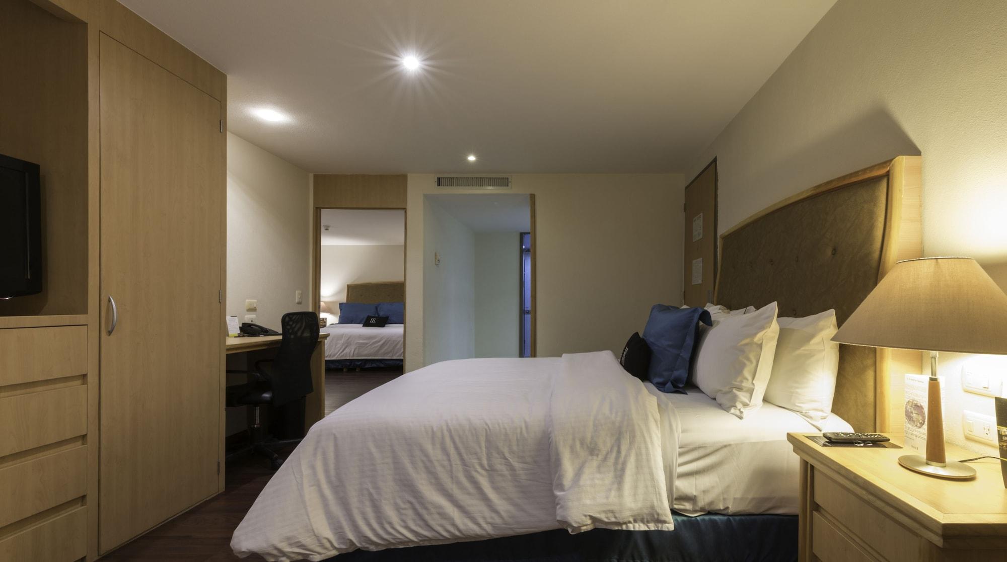 Hotel Riazor Aeropuerto Meksika Dış mekan fotoğraf